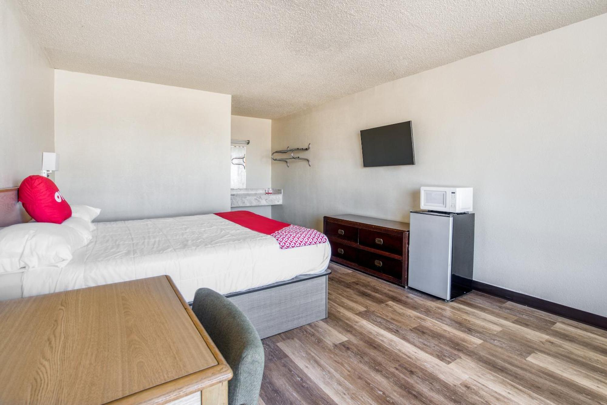 Oyo Hotel Waco University Area I-35 المظهر الخارجي الصورة